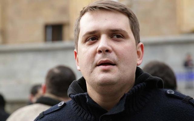 “რა ვერ დაამთავრეთ და რა ვერ გაათავეთ თქვე პოლიტფრიგიდულებო?!” – ლადო სადღობელაშვილი