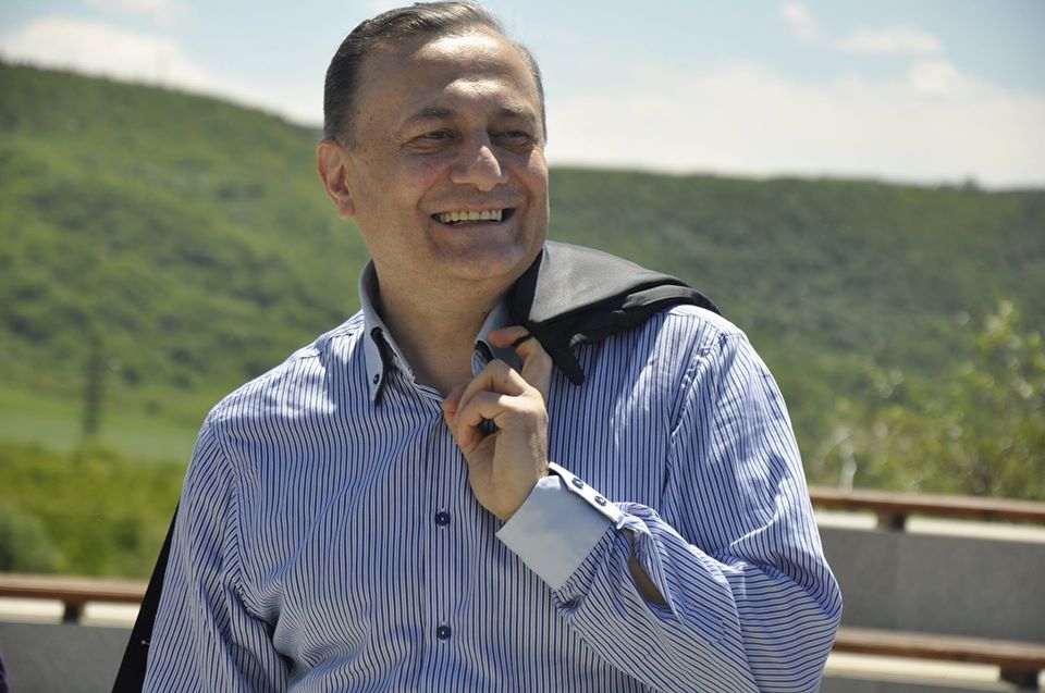 “მიცვალებულისთვის სულ ერთია კორონავირუსია დიაგნოზი თუ ბიძინავირუსი, უმუშევრობა, უფულობა…”