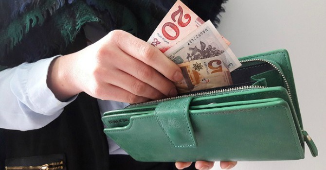 ცოლი გადაიხდის ფულს თუ ქმარი? – “კანონიერი ქურდების” ვერდიქტი