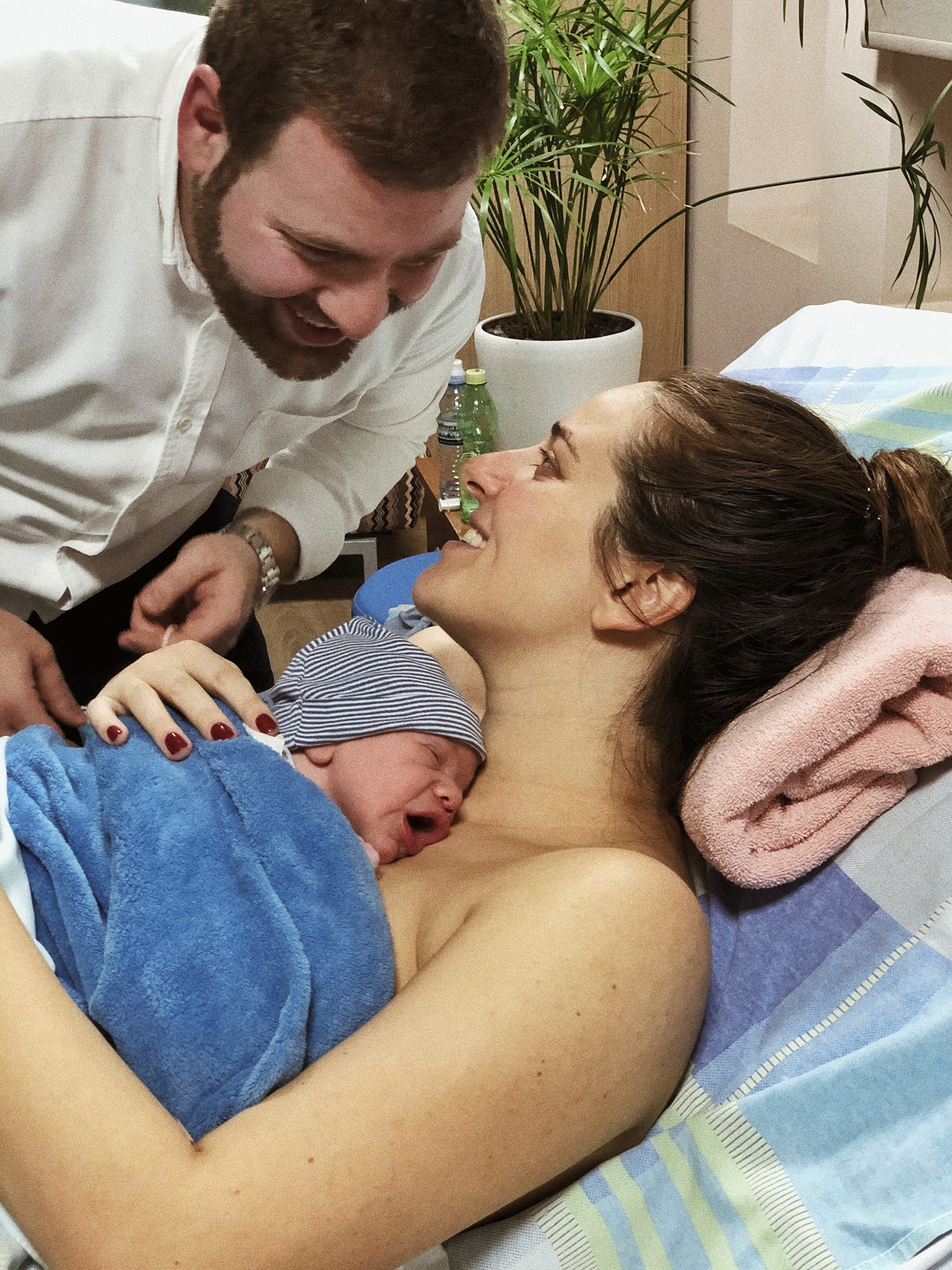 „უცნაურია ბედისწერა…“ – კახა ბენდუქიძის შვილიშვილი მისი გარდაცვალების დღეს დაიბადა