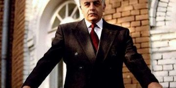 ზვიად გამსახურდია დღეს 82 წლის გახდებოდა