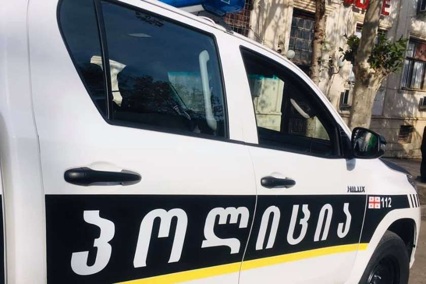 გორში უკანონო ცეცხლსასროლი იარაღი და საბრძოლო მასალა ამოიღეს – დაკავებულია ერთი პირი