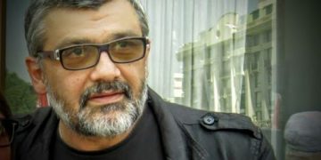 „ძირს გავრილოვი!!! გაუმარჯოს შარლმიშველს!!!“