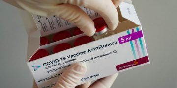 რატომ შეეცვალა სახელი AstraZeneca-ს?