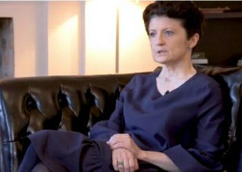 ყველა ქალი, რომელმაც შვილი გვიან ასაკში გააჩინა ფიქრობს, თუ როდემდე შეძლებს შვილთან ყოფნას და ვიპოვე ძალიან კარგი გამოსავალი – თეა წულუკიანი