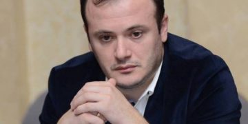 “მიუხედავად მცდელობისა, რომ ყველა რეგულაცია დამეცვა, მაინც დამიდასტურდა ეს ვერაგი ინფექცია” – პარლამენტის 2 წევრს კორონავირუსი დაუდასტურდა