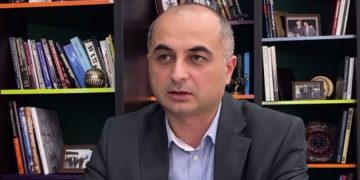 ჩეხეთისადმი სოლიდარობის ნიშნად, 5 ქვეყანა აძევებს რუს დიპლომატებს! – “ასეა, როცა მტერს ენის მოჩლექით არ ელაპარაკები” – ზურა ბატიაშვილი
