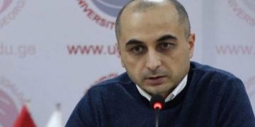 ჩეხეთისადმი სოლიდარობის ნიშნად, 5 ქვეყანა აძევებს რუს დიპლომატებს! – “ასეა, როცა მტერს ენის მოჩლექით არ ელაპარაკები” – ზურა ბატიაშვილი