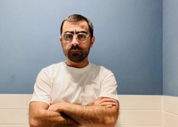 “კახიზე მკითხა, ეგ ვის მარკეტინგში მუშაობსო…  ბევრი ვერ გაუძლებდა ამ გზას და გაბოროტდებოდა” – აკო ახალაია კახი კავსაძეზე