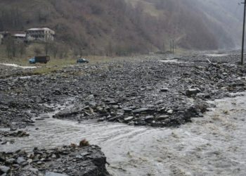 უხვმა ნალექმა ხეობის 6 სოფელი გარე სამყაროს მოწყვიტა