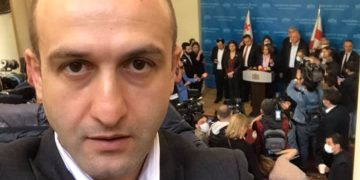 “მე და ჩემი ახალშემოსული კოლეგები” – იაგო ხვიჩია სოციალურ ქსელში ფოტოს აქვეყნებს