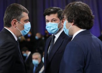 “ოცნება2”, კობახიძე ღარიბაშვილის წინააღმდეგ, მიღმა დარჩენილი კალაძე და ამინისტია გახარიასთვის – დავით ჭიჭინაძე