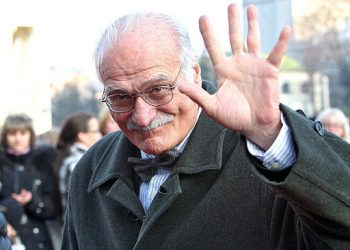 ძალიან მძიმე მდგომარეობაა, გონებაზე საერთოდ არ არის – კლინიკა კახი კავსაძეზე