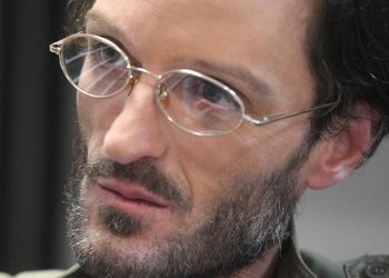 პატრულებმა ერთურთს გადახედეს და მწერალი პატრული ამბობს… – მწერალი და მწერალი პატრული