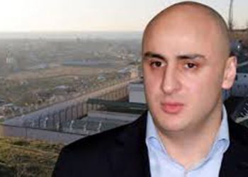 (ვიდეო) – გამხმარი ჯოხივით გადამტეხეს, ჩემით ივაჭრეს, გადაგდებულად, გაყიდულად ვგრძნობ თავს – რა დააბარა ნიკა მელიამ შეთანხმების ხელმომწერებთან ადვოკატს?