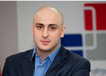 მანამ არ აგიდგეთ გვერდები, სანამ მე თქვენ გამოსასყიდს გადაგიხდით – ნიკა მელია “ოცნებას”