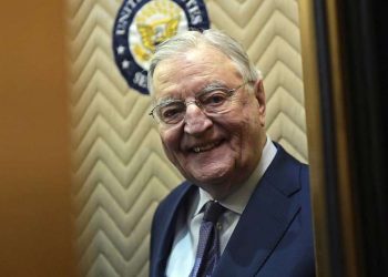 აშშ-ის ყოფილი ვიცე-პრეზიდენტი გარდაიცვალა