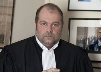 საცდელი კურდღელი გგონივართ? ჩემი ნებაა, არ ავიცრა – საფრანგეთის იუსტიციის მინისტრი