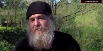 „სტეფანეს მონა ვერ გავხდები, ქრისტეს მორჩილი ვარ“ – ჭყონდიდის ეპარქიას სასულიერო პირები ტოვებენ