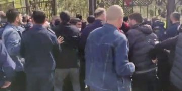 ჭყონდიდის ეპარქიაში, სალხინოს მამათა მონასტერში დაპირისპირება მოხდა