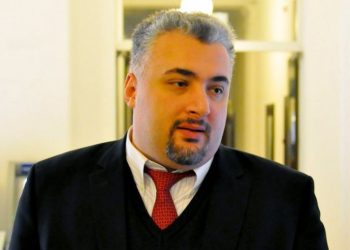 ამ დოკუმენტით ოპოზიცია გაცილებით მეტს იღებს, ვიდრე “ოცნება” – მე რომ ვწყვეტდე, ხელს მოვაწერდი… – სერგი კაპანაძე