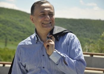 ძვირფასო მეგობრებო, დამიდგინდა კოვიდი – შალვა ნათელაშვილი