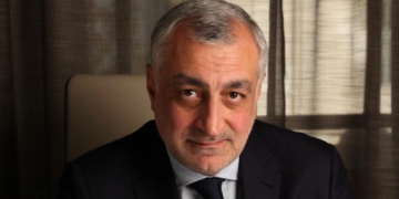 მინდა, ამ ადამიანებს ვკითხო, სხვა რა გამოსავალი აქვს ქვეყანას, რომ წინ იაროს? – მამუკა ხაზარაძე