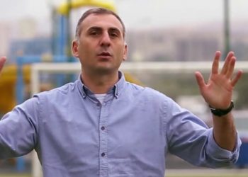 “ფეისბუქი” გავუთიშე ჩემ შვილებს და ცოლს და ვუთხარი, რომ ძაან სწორს ვაკეთებ… – ალეკო ელისაშვილი