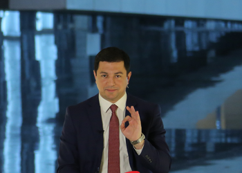 არ შეიძლება, მაღაზიაში მომხდარი ყოფითი კონფლიქტი ეთნიკურ დაპირისპირებად გადავთარგმნოთ – თალაკვაძე