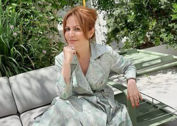 “აი, ესაა ერი” – რა ვიდეოს აქვეყნებს ანა კოლ-შიმშილაშვილი