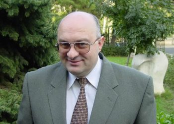 აცრებზე გავრცელებული 4 მცდარი მოსაზრება – “აცრებით ჩვენზე ფულს აკეთებენ”