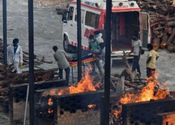 ინდოეთში კოვიდინფიცირებისგან გარდაცვალების მორიგი რეკორდული მაჩვენებელი დაფიქსირდა