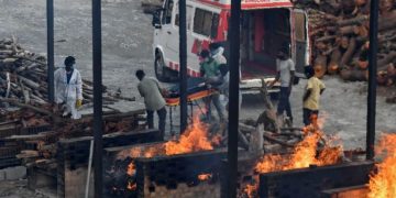 ინდოეთში კოვიდინფიცირებისგან გარდაცვალების მორიგი რეკორდული მაჩვენებელი დაფიქსირდა