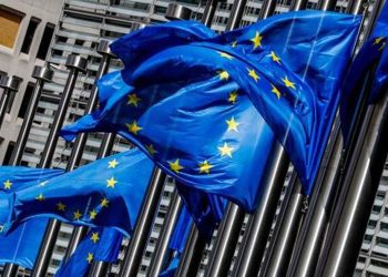 რომელი ვაქცინით აცრილ ტურისტებს მისცემენ ევროპაში მოგზაურობის უფლებას? – ევროკავშირის რეკომენდაცია