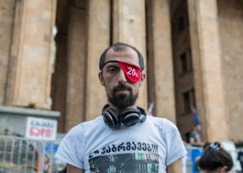 „ვარლამ, მეგობარო… ჩაგიდგე ჯიბრში?  გავხდე მეც ბნელი?“ – გიგა მაქარაშვილი