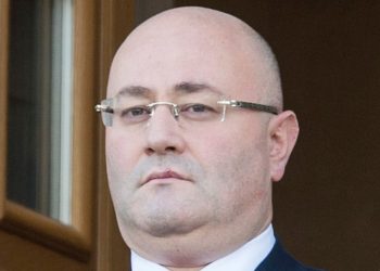 ლევან იზორიას სკანდალური კვლევა – რა უნდა ღირდეს ერთი ლიტრი ბენზინი და რამდენს გვაცლიან ზემოგებისთვის ჯიბიდან?