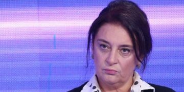 „ბატონო ბიძინა, ხომ ხვდებით, რომ დიდი ტყუილის თანამონაწილე გახდით!“