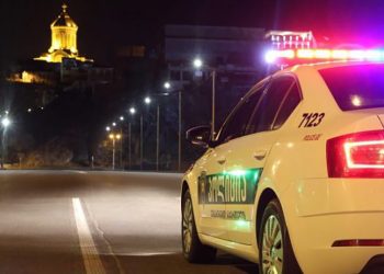 კომენდანტის საათი 23:00 საათამდე გადაიწია