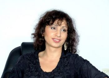 “პირბადეს ისეთი თახთახი გაუდიოდა, თვალი ვერ მოწყვიტა იმ კარგმა გოგომ” – ნათია ფანჯიკიძე