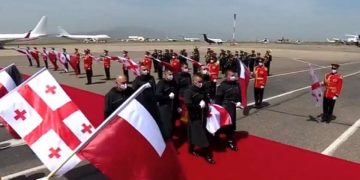 საქართველოში გენერალ გიორგი კვინიტაძის ნეშტი გადმოასვენეს