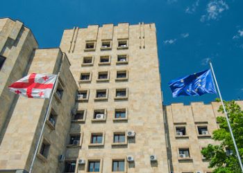 პროკურატურამ გაუპატიურების ორი ეპიზოდის ფაქტზე ყაზახეთის მოქალაქეს ბრალდება წარუდგინა