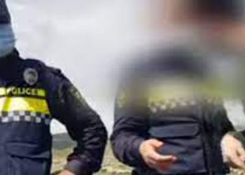 (ვიდეო) – “ძმის საფლავზე მინდა კვერცხი და პასკა დავტოვო, ხელი გამიშვი…” – ინციდენტი რუსთავის სასაფლაოსთან