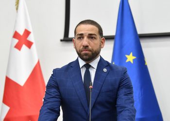 საქართველოს გენერალურმა პროკურორმა ირაკლი შოთაძემ პროკურატურის თანამშრომელთა პროფესიულ დღესთან დაკავშირებით წარმატებული თანამშრომლები დააჯილდოვა