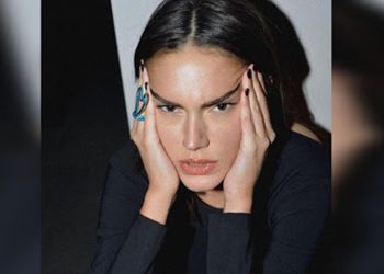 “მოდელებს ისე ექცევიან, როგორც მონებს” – რატომ დაარეპორტეს მოდელის გვერდი და რას წერს თაკო ნაცვლიშვილი