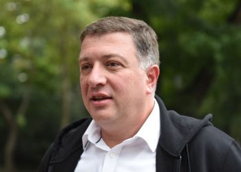 ამ ახლადგატეხილი ქოცკვერცხის საყურადღებოდ… – გიგი უგულავა