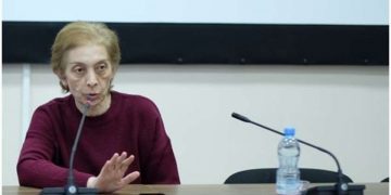 ხათუნა ზახაშვილი ჩინური ვაქცინით, „სინოფარმით“ აიცრა