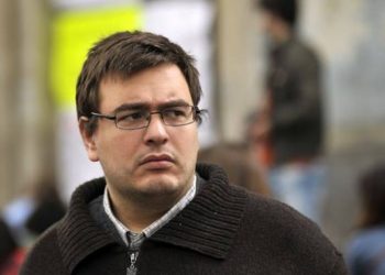 ეს არ უნდა გავატაროთ! როგორმა გიჟმაც არ უნდა თქვას და რამდენი ხნის შემდეგაც არ უნდა თქვას!  – ლევან ლორთქიფანიძე