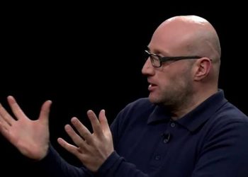 ადამიანებს ჩვენ თავს აზიზღებენ – მეორედ მომაყენეს შეურაცხყოფა ქუჩაში – ნიკა ქავთარაძე