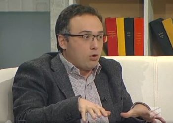 „საპატრიარქოს სულწაწყმედილი სპირიდონების დანაშაულებზე დადუმდებიან ნამათხოვრები პროცენტების იმედით“ – ბუღაძე პოლიტიკოსებზე