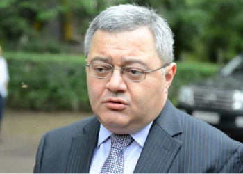 “ფაქ­ტია, მოხ­და ეს უბე­დუ­რე­ბა, არ ვართ სან­დო­ნი არც აქეთ, არც იქეთ…” – დავით უსუფაშვილი